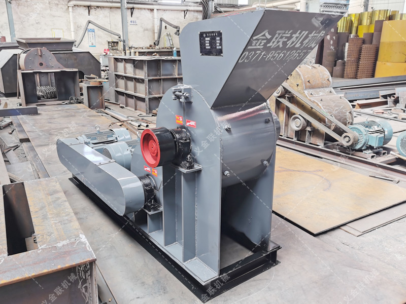 46小型雙級粉碎機和破碎機易損件發貨