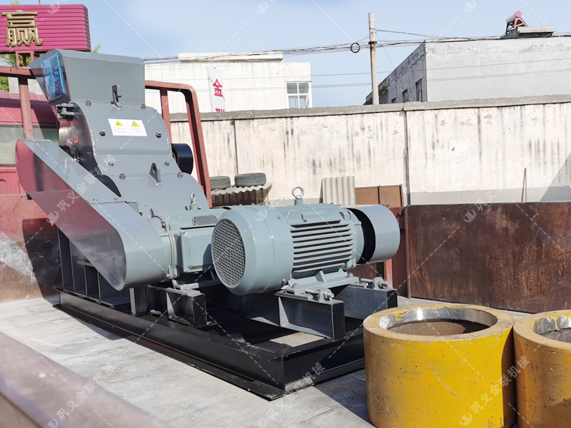 46小型雙級粉碎機和破碎機易損件發貨