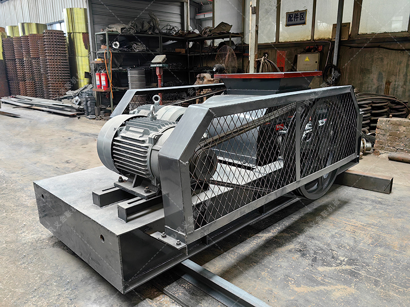 雙齒輥破碎機為什么被稱為“狼牙破碎機”？它真有那么厲害嗎？