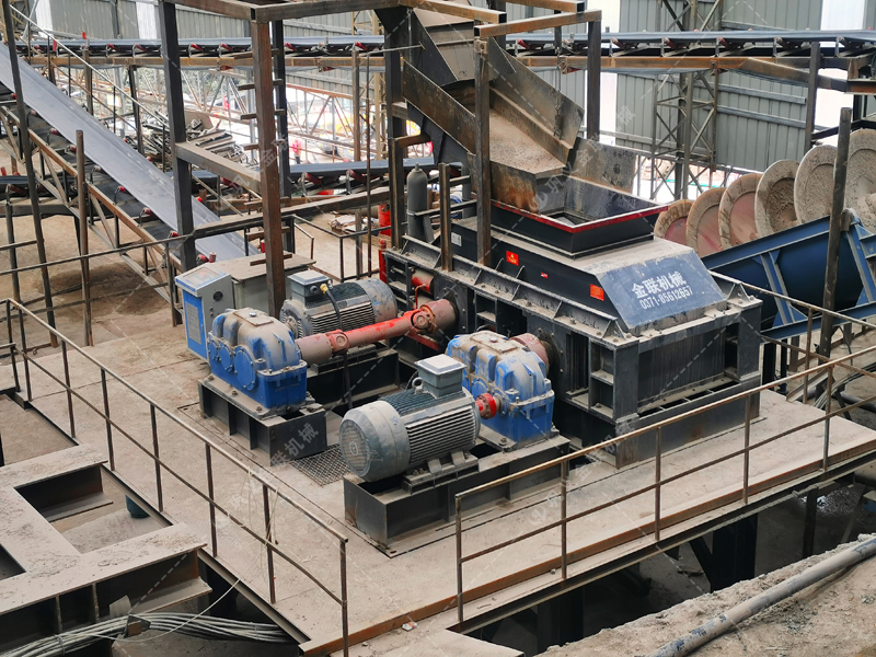 礦用液壓對輥制砂機如何實現砂石細碎與高產雙提升？